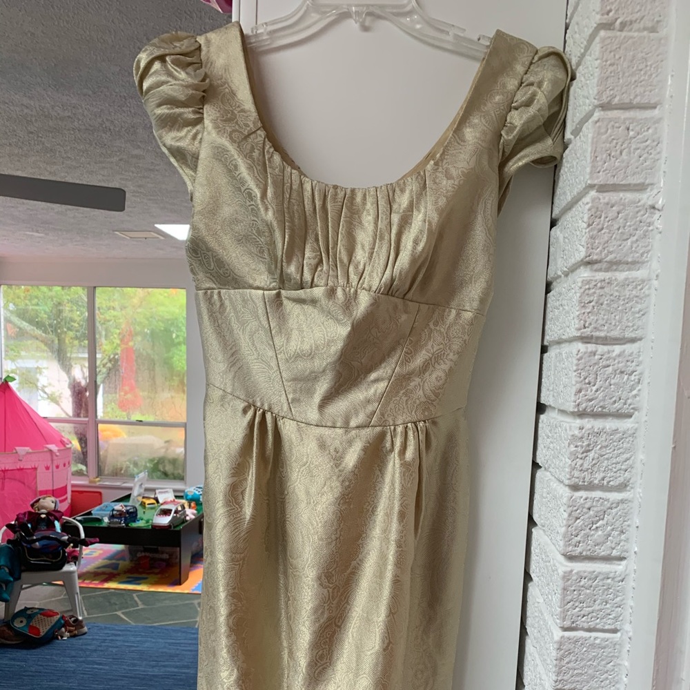 Kay Unger Gold evening dress